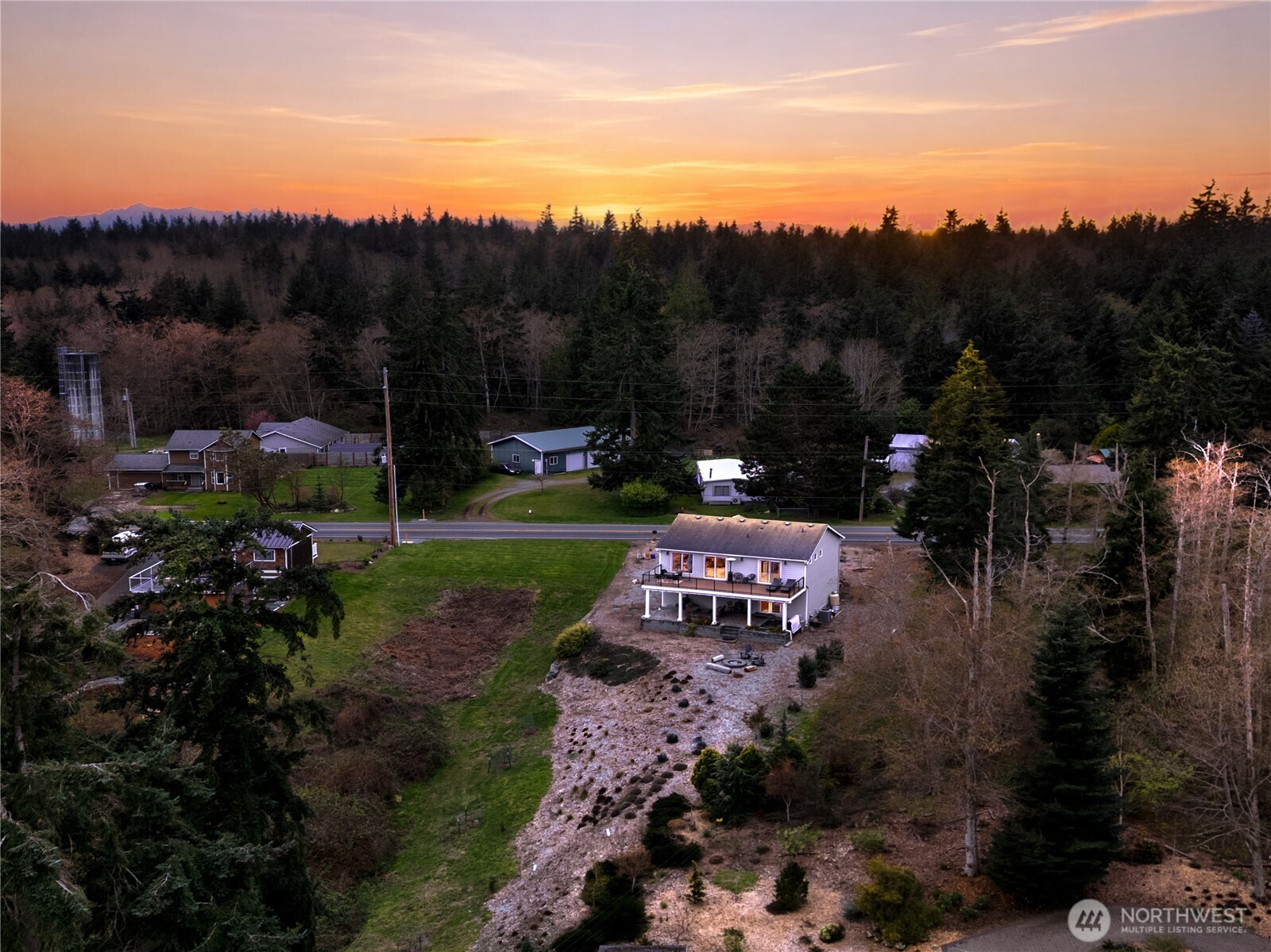 2303 North Bluff Road Greenbank WA 98253