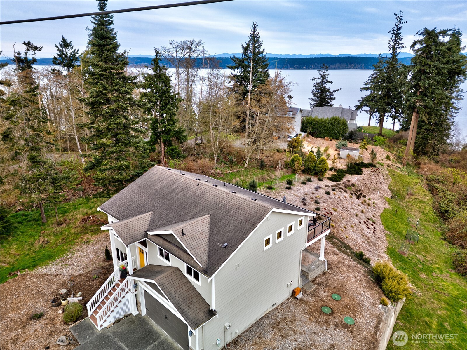 2303 North Bluff Road Greenbank WA 98253