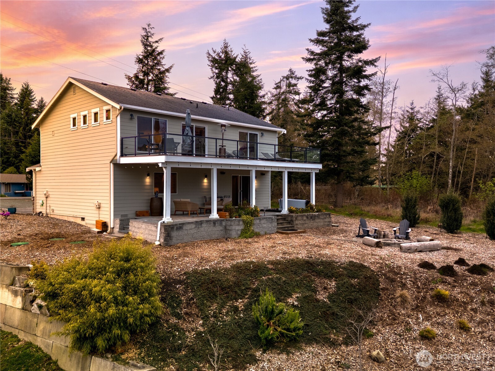 2303 North Bluff Road Greenbank WA 98253