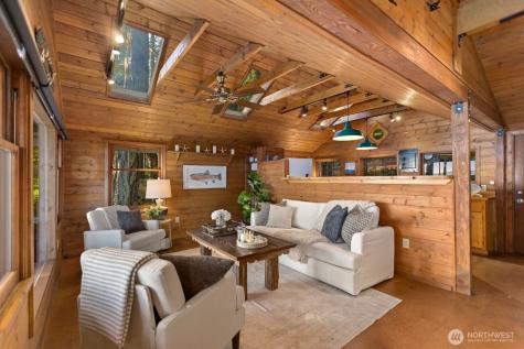 2726 Sea Garden Lane Camano Island WA 98282