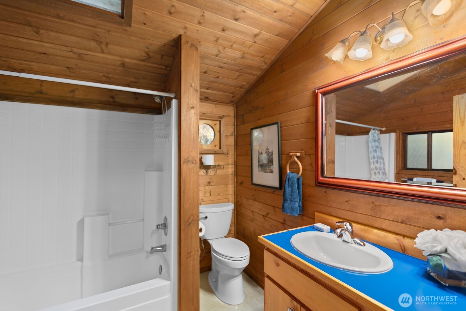 2726 Sea Garden Lane Camano Island WA 98282