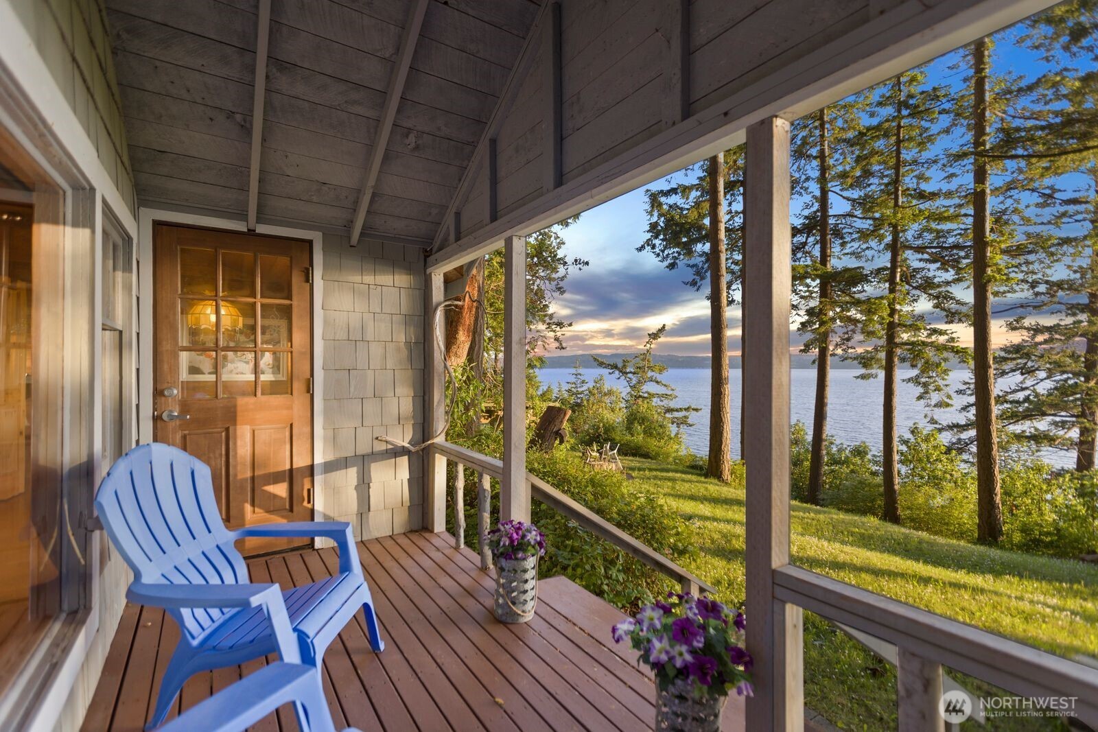 2726 Sea Garden Lane Camano Island WA 98282