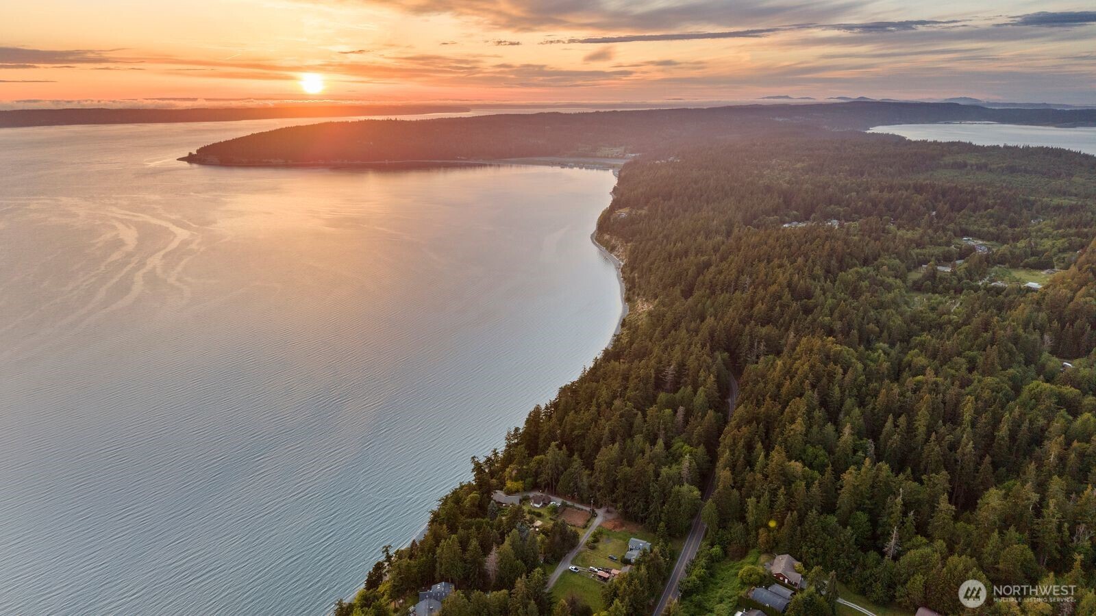 2726 Sea Garden Lane Camano Island WA 98282