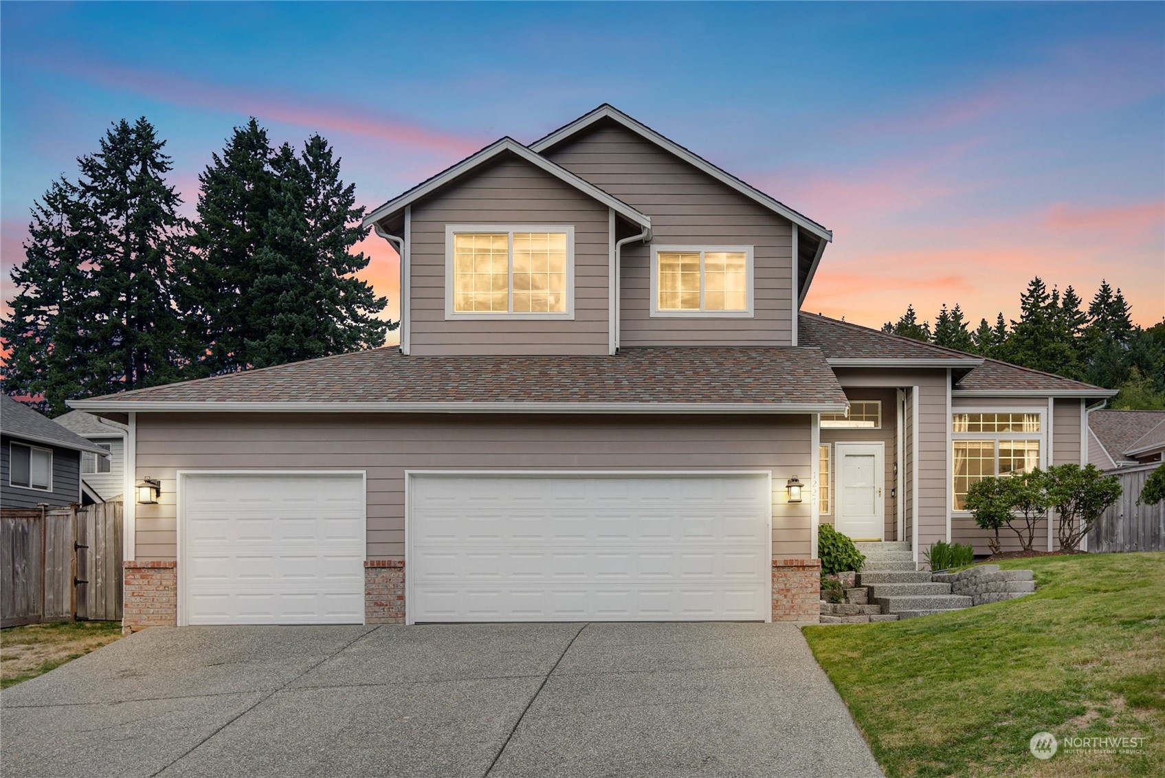 1227 199th Street Sw Lynnwood WA 98036