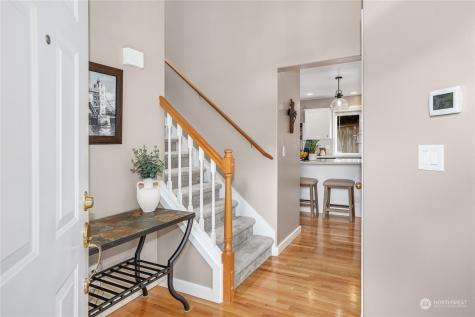1227 199th Street Sw Lynnwood WA 98036