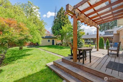 1424 25th Avenue Longview WA 98632