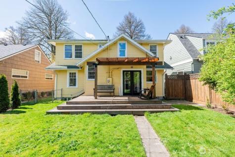 1424 25th Avenue Longview WA 98632