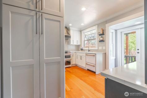 1424 25th Avenue Longview WA 98632