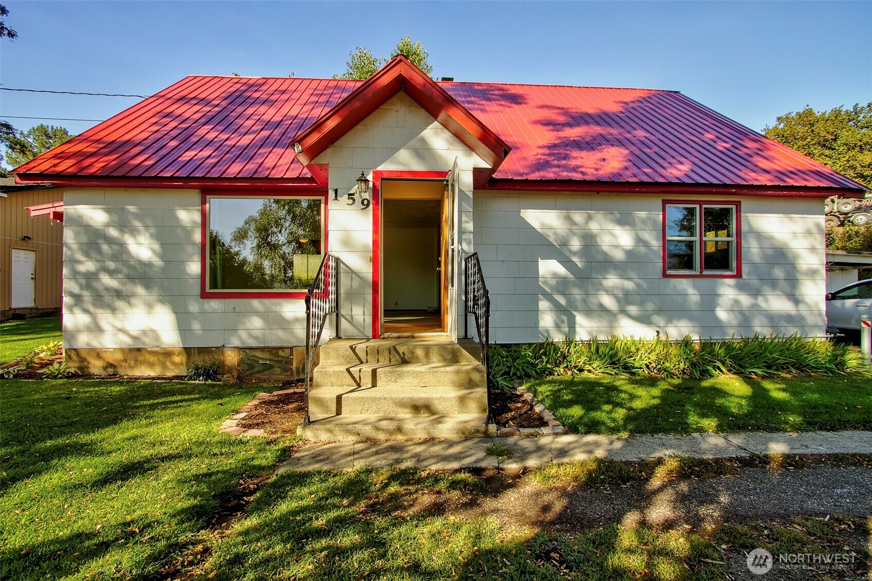 159 E 10th Avenue Colville WA 99114