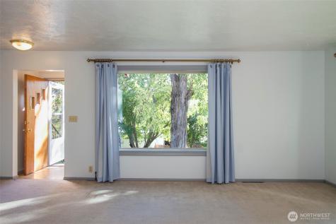 159 E 10th Avenue Colville WA 99114