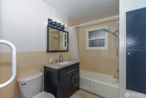 159 E 10th Avenue Colville WA 99114