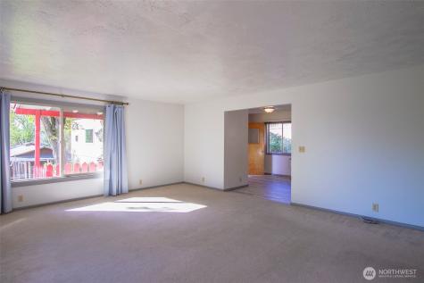 159 E 10th Avenue Colville WA 99114