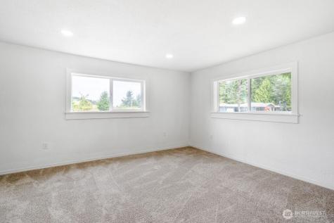 13 Barrett Road W Montesano WA 98563