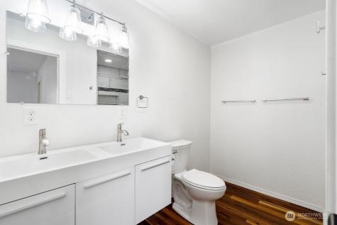 13 Barrett Road W Montesano WA 98563