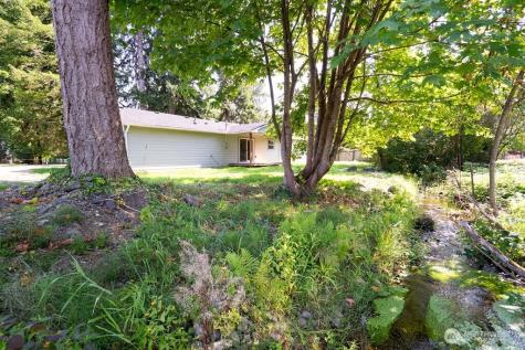 13 Barrett Road W Montesano WA 98563