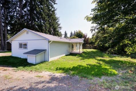 13 Barrett Road W Montesano WA 98563