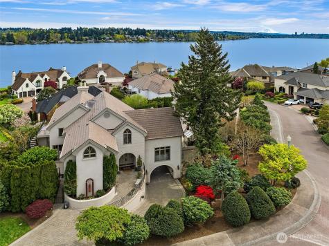 8496 NE Woodland Cove Drive Kirkland WA 98034