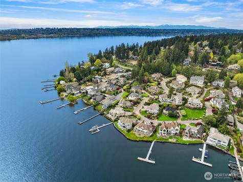 8496 NE Woodland Cove Drive Kirkland WA 98034