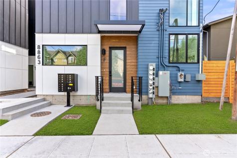 8863 Midvale Avenue N Seattle WA 98103
