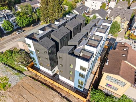 8863 Midvale Avenue N Seattle WA 98103