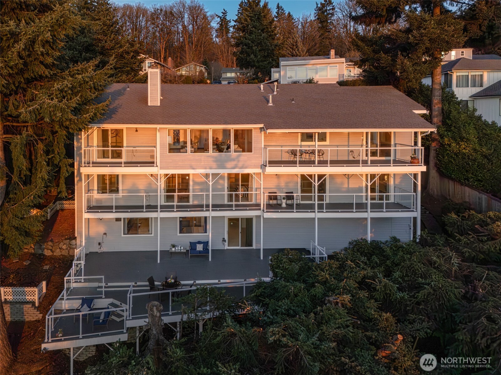 13603 SE 55th Place Bellevue WA 98006