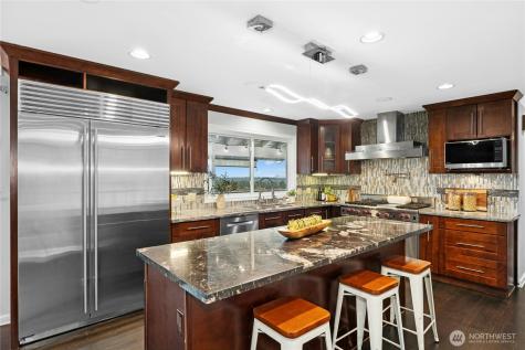 13603 SE 55th Place Bellevue WA 98006