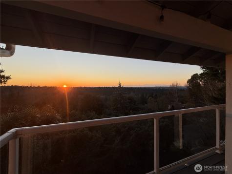 13603 SE 55th Place Bellevue WA 98006