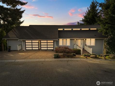 13603 SE 55th Place Bellevue WA 98006