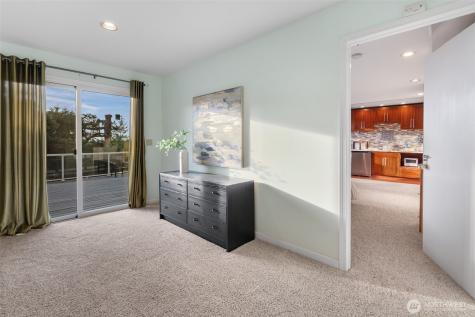 13603 SE 55th Place Bellevue WA 98006