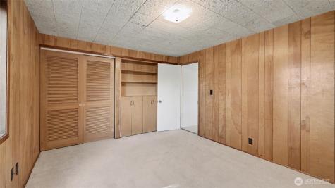 912 168th Place NE Bellevue WA 98008