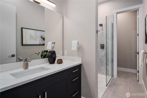 8814 NE Juanita Drive Kirkland WA 98034