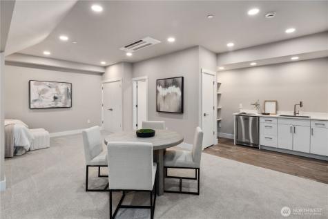 8814 NE Juanita Drive Kirkland WA 98034