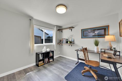 18232 Township Court SW Rochester WA 98579