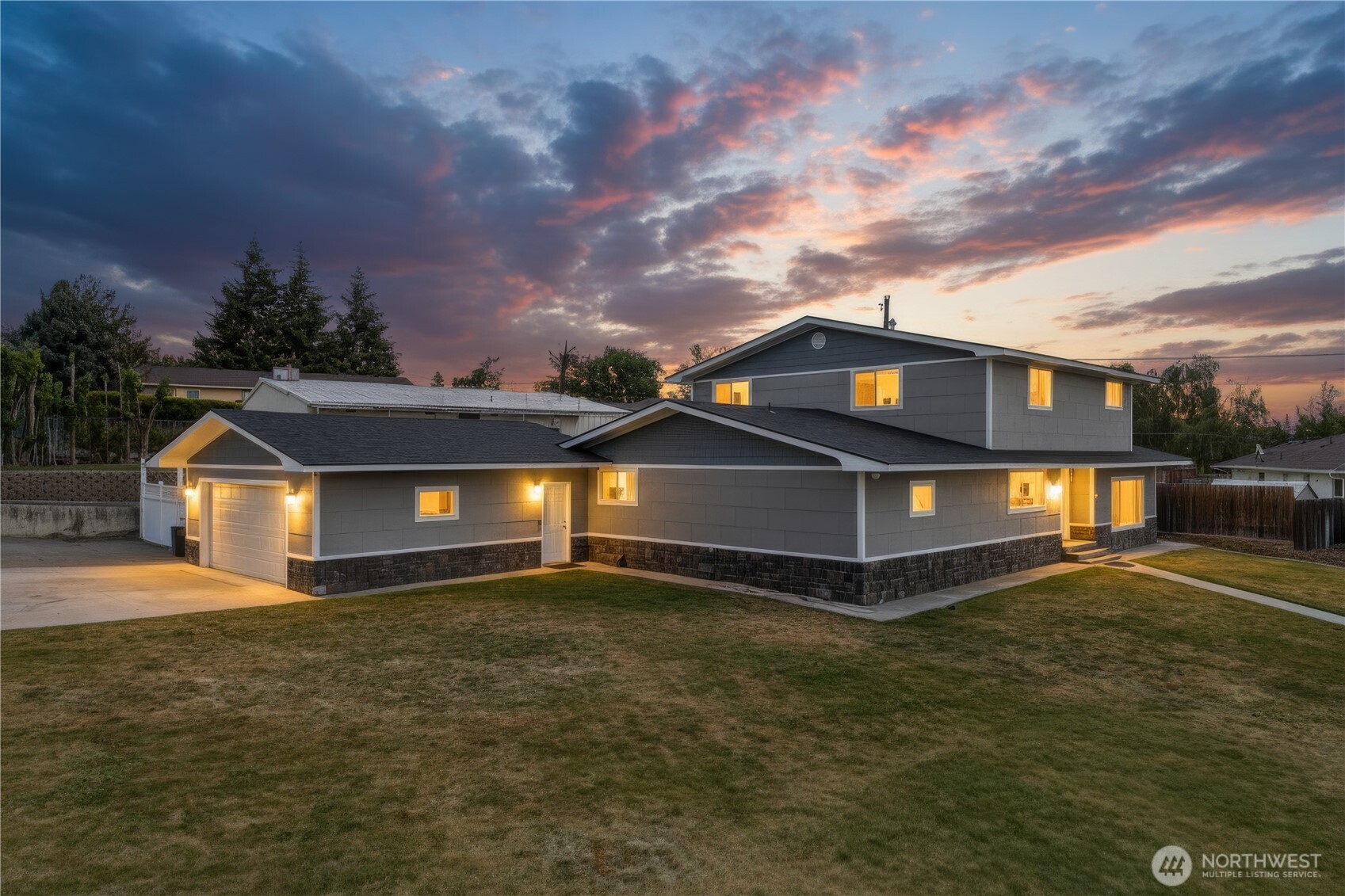 921 NW 1st Avenue Ephrata WA 98823