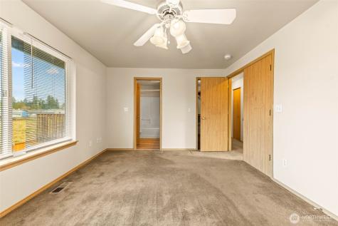 3815 230th Street E Spanaway WA 98387