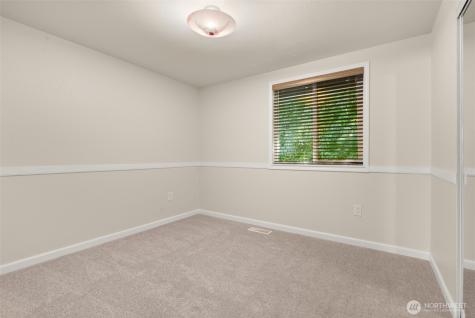 13603 SE 239th Street Kent WA 98042