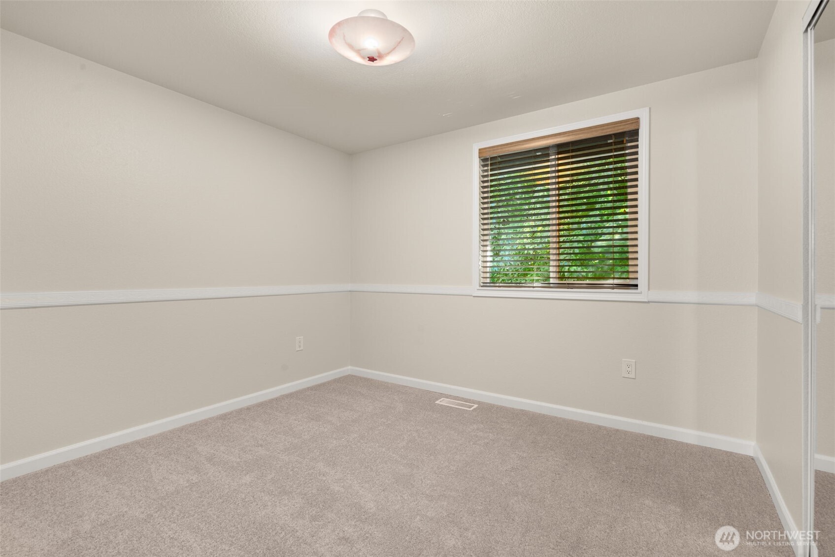 13603 SE 239th Street Kent WA 98042