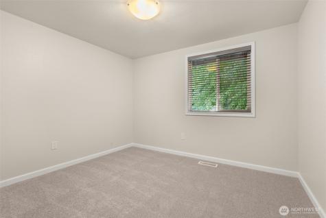 13603 SE 239th Street Kent WA 98042