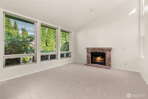 13603 SE 239th Street Kent WA 98042