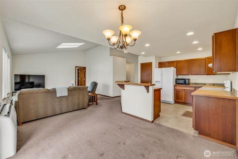 118 Wind River Drive Chehalis WA 98532