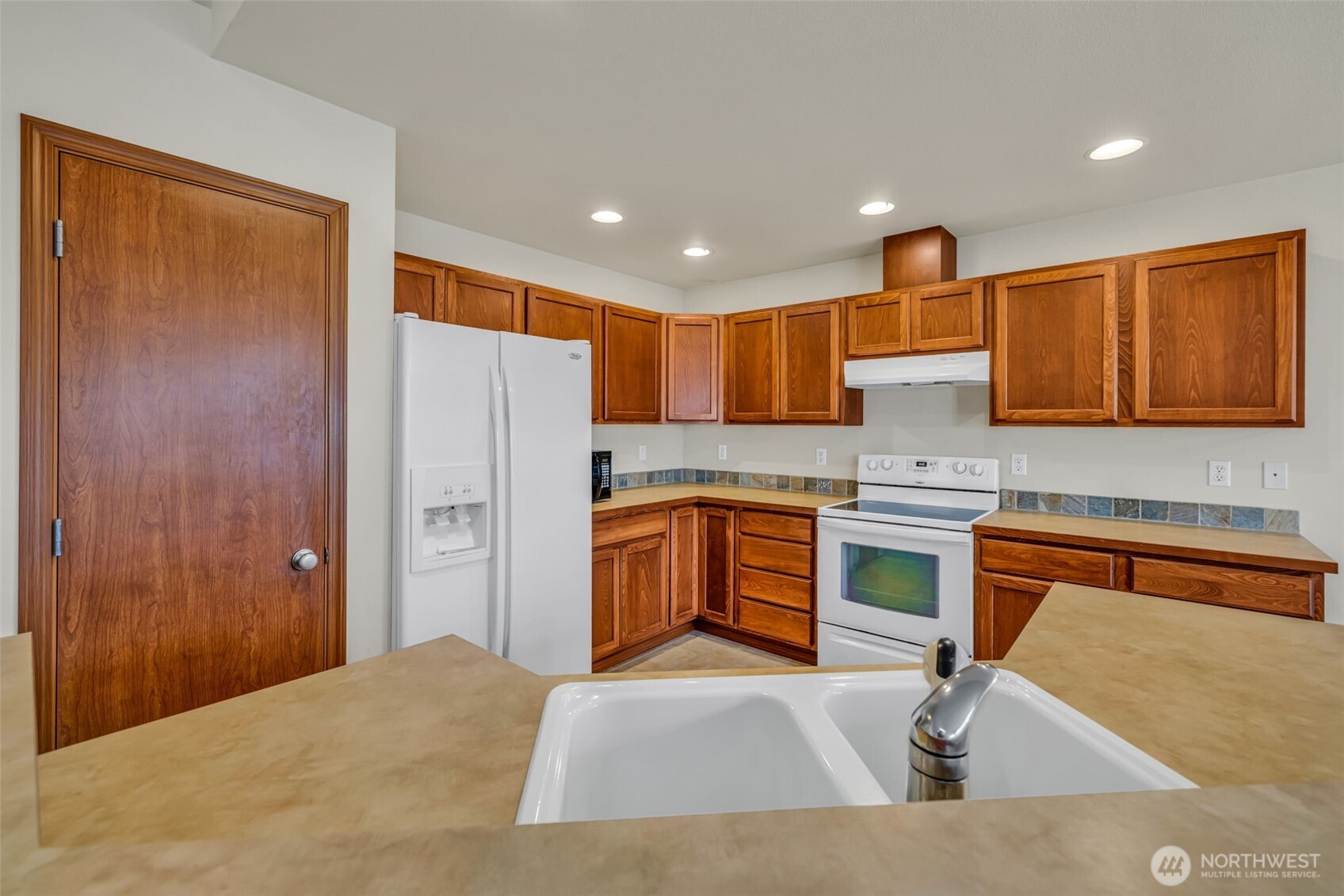 118 Wind River Drive Chehalis WA 98532