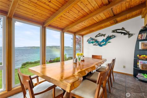 31823 S Bridge Way NE Poulsbo WA 98370