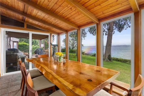 31823 S Bridge Way NE Poulsbo WA 98370