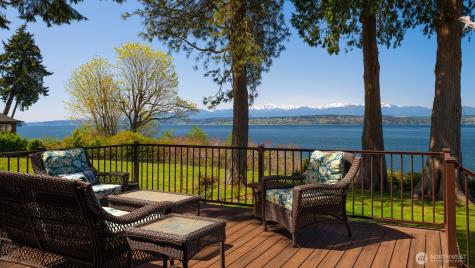 31823 S Bridge Way NE Poulsbo WA 98370