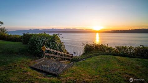 31823 S Bridge Way NE Poulsbo WA 98370