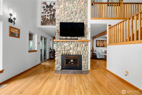 31823 S Bridge Way NE Poulsbo WA 98370