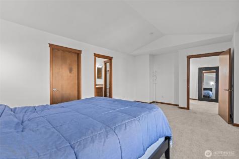 4322 25th Street SE Puyallup WA 98374