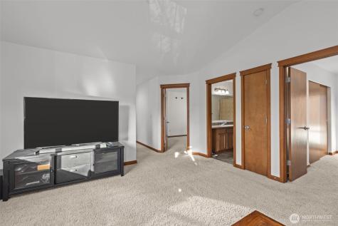 4322 25th Street SE Puyallup WA 98374