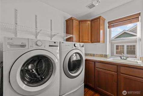 4322 25th Street SE Puyallup WA 98374