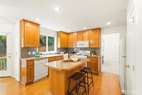 20037 139th Way SE Kent WA 98042